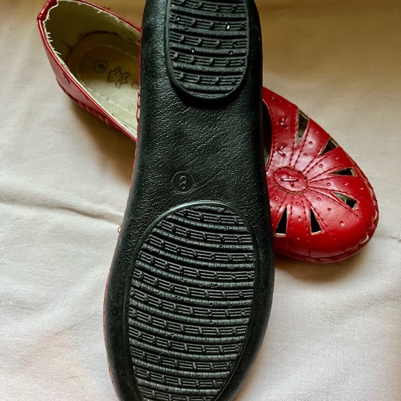 NWOT Carroll Reed Classics Leather Shoes, Size 8 gorgeous red colour - Picture 4 of 5